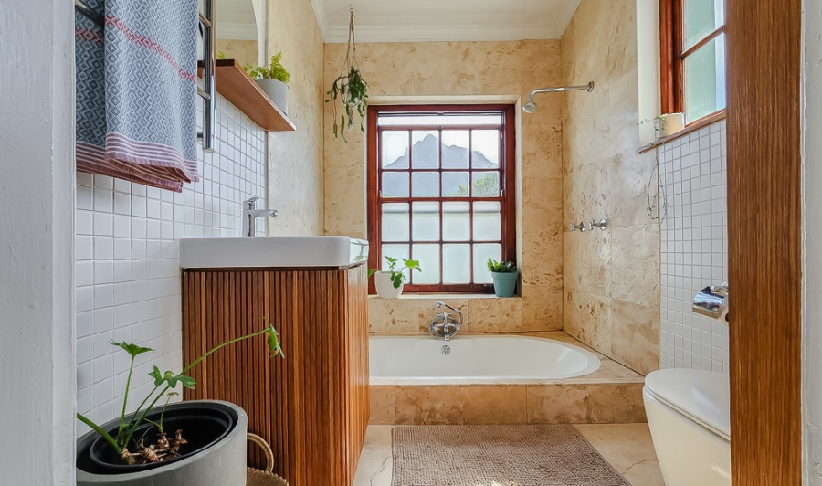 2 Bedroom Property for Sale in Mowbray Western Cape